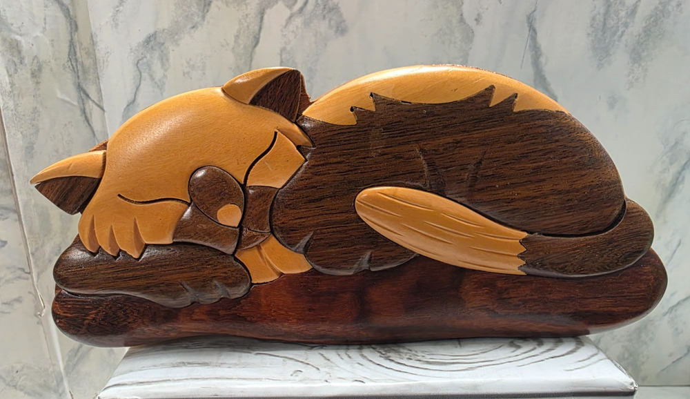 Sleeping/Laying Cat Multicolored Wood 4 Pc., Puzzle Box, Red Felt Lined Area
